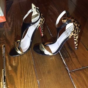 Sexy leopard sandals.